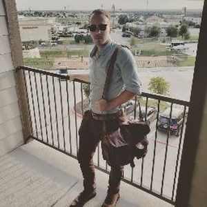 Meet your Posher, Taylor